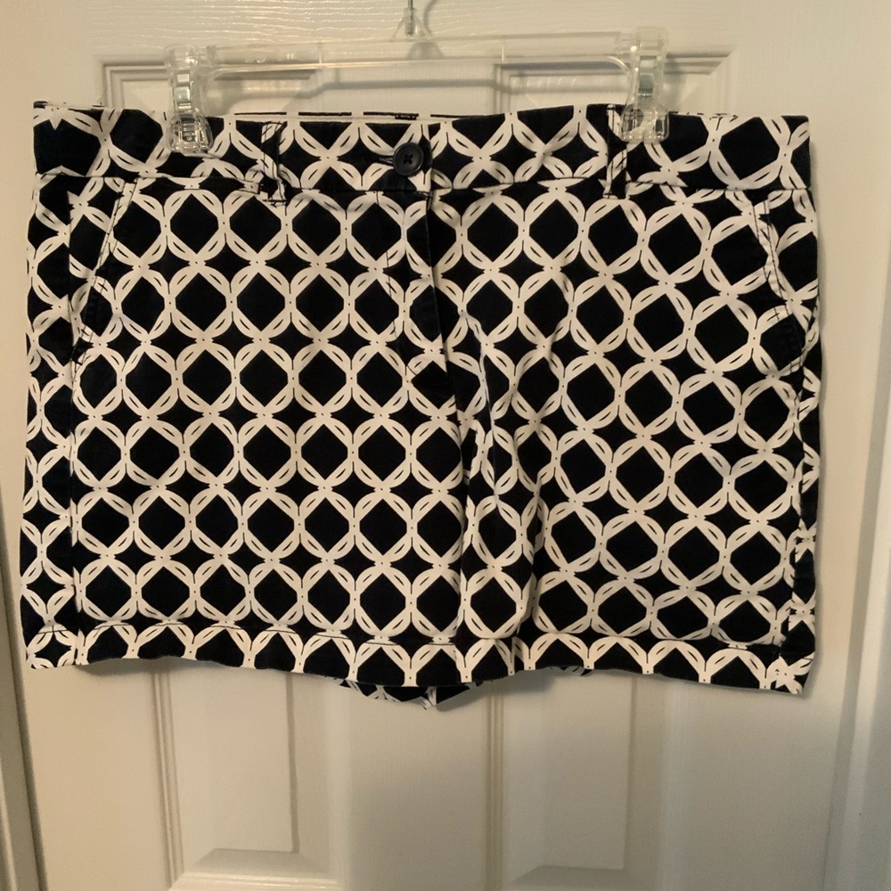 Crown & Ivy Nautical Rope print shorts